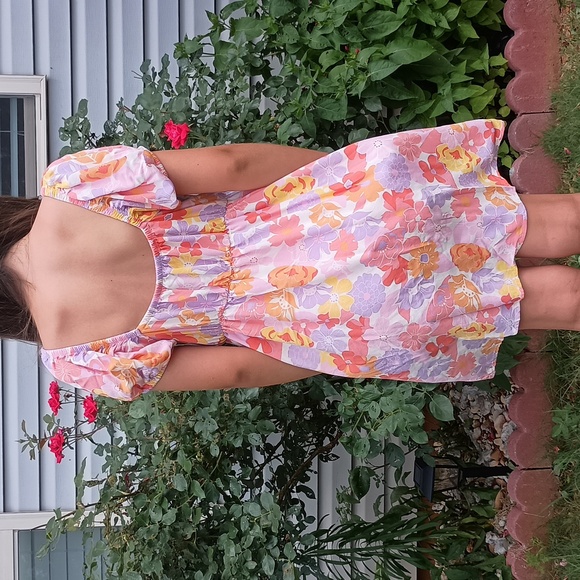 SO Goods for Life Dress - Picture 3 of 5